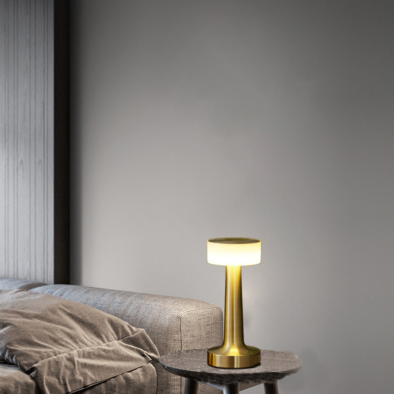 Lamp Elegant table